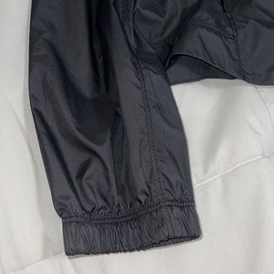 LULULEMON WINDBREAKER